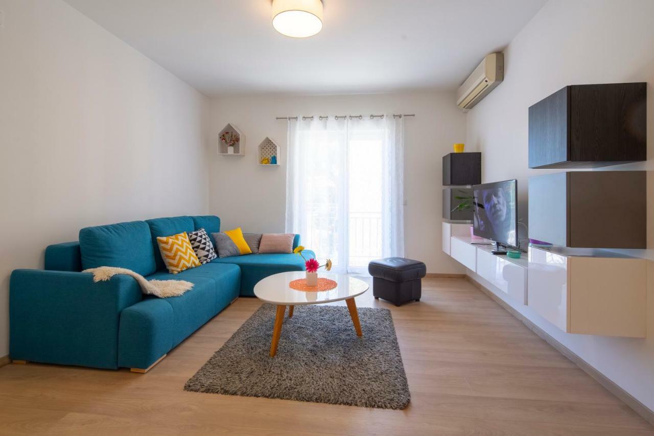 מאקרסקה Apartman Pjero 3+2 מראה חיצוני תמונה